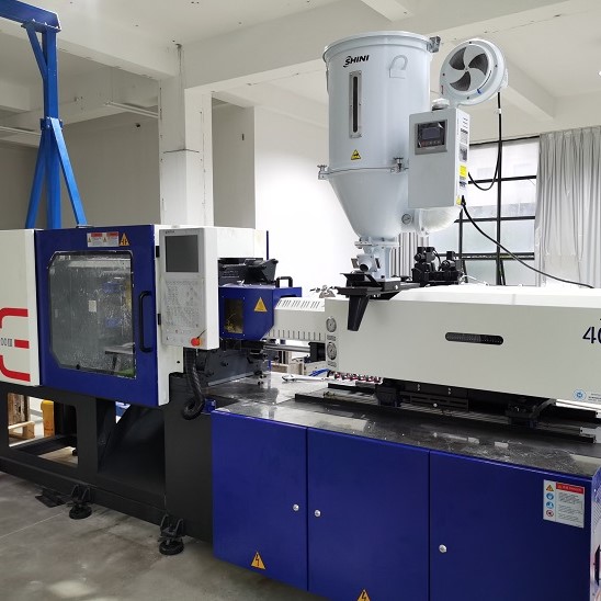 VHMED Adds Two More Injection Moulding Machines